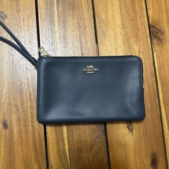Coach Handbags - Coach Black Pebbled Leather Double Zip Wristlet with Gold Logo